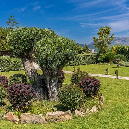 Endless Blue House Sami (Kefalonia)